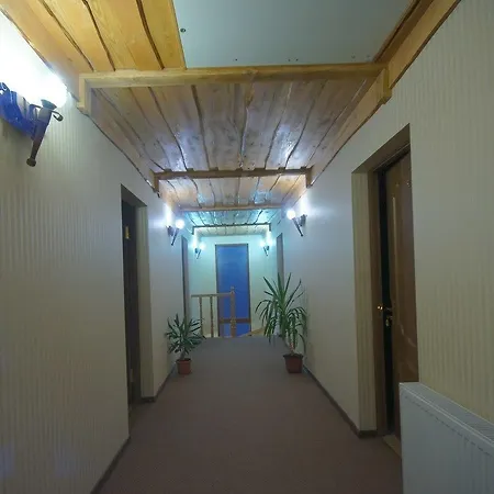 Orman Evi U Slavika *